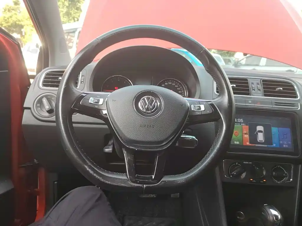 Volkswagen Polo — миниатюра 11