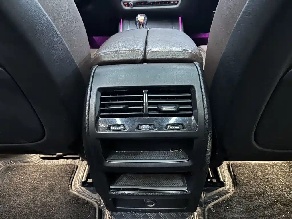BMW X5 (Import) — миниатюра 18