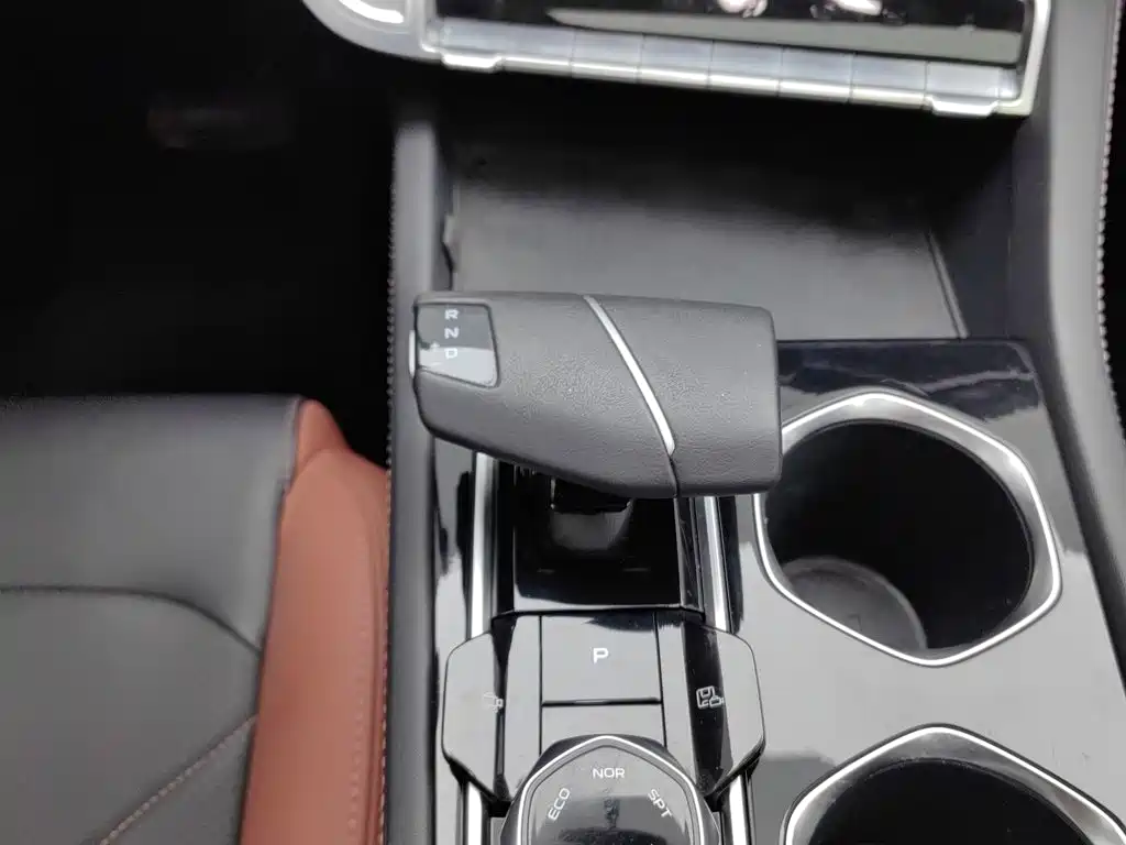 Changan Eado — миниатюра 13