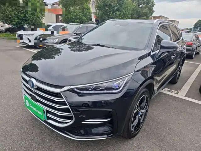 2022 BYD Tang