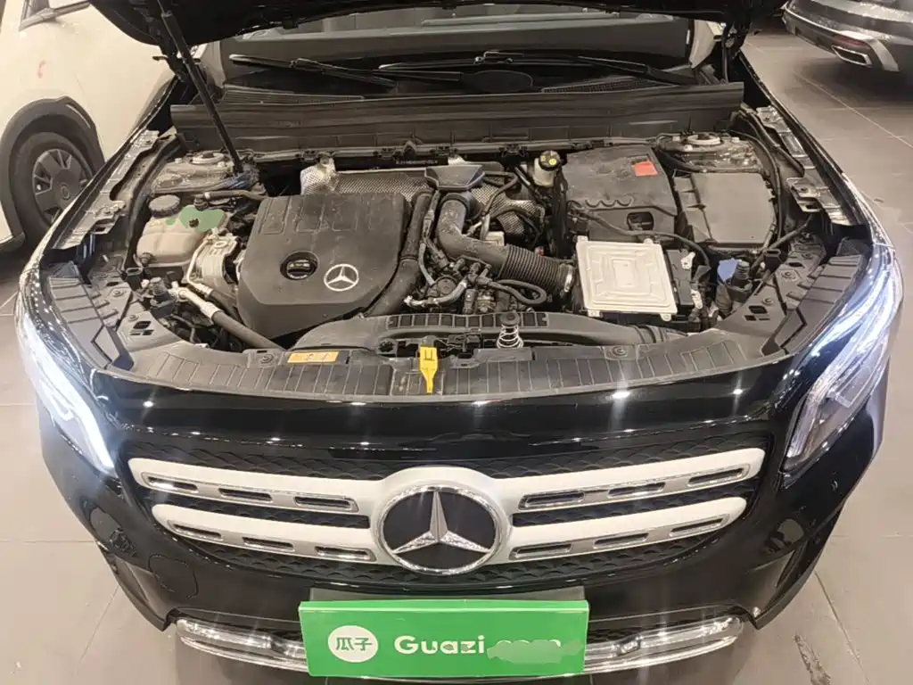 Mercedes-Benz GLB — миниатюра 20
