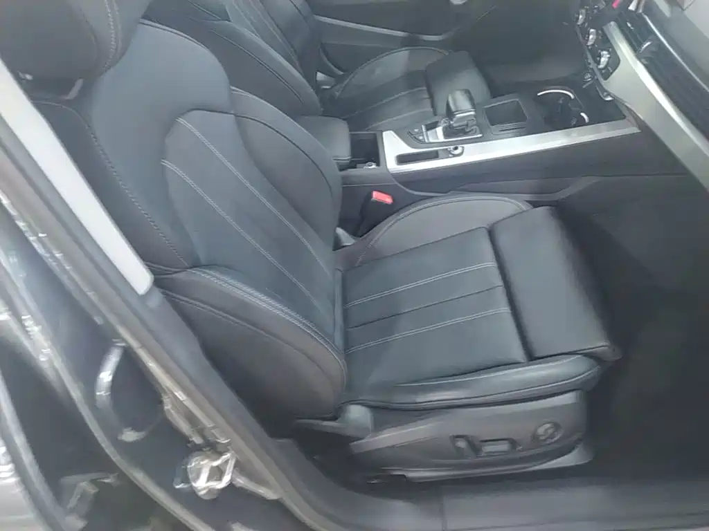 Audi A4L — миниатюра 25