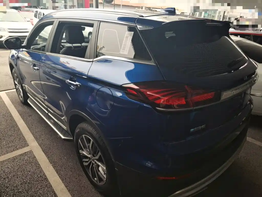 Geely Boyue — миниатюра 5