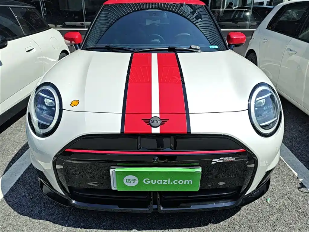 Mini COOPER 2024 452km COOPER SE