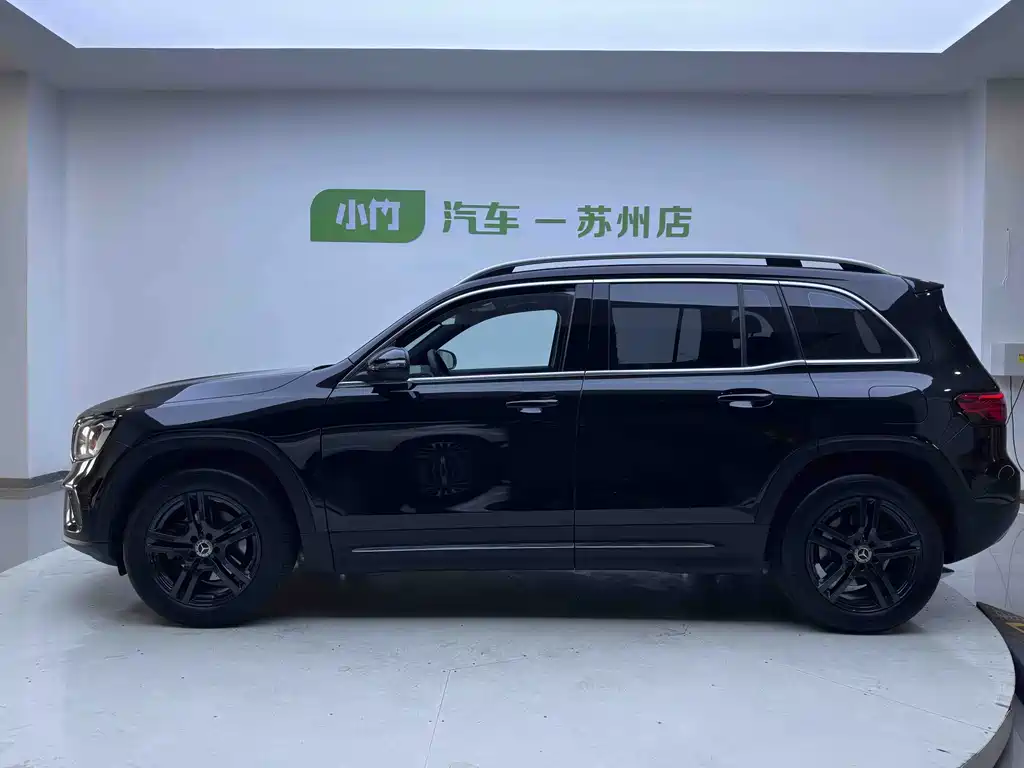Mercedes-Benz GLB — миниатюра 8