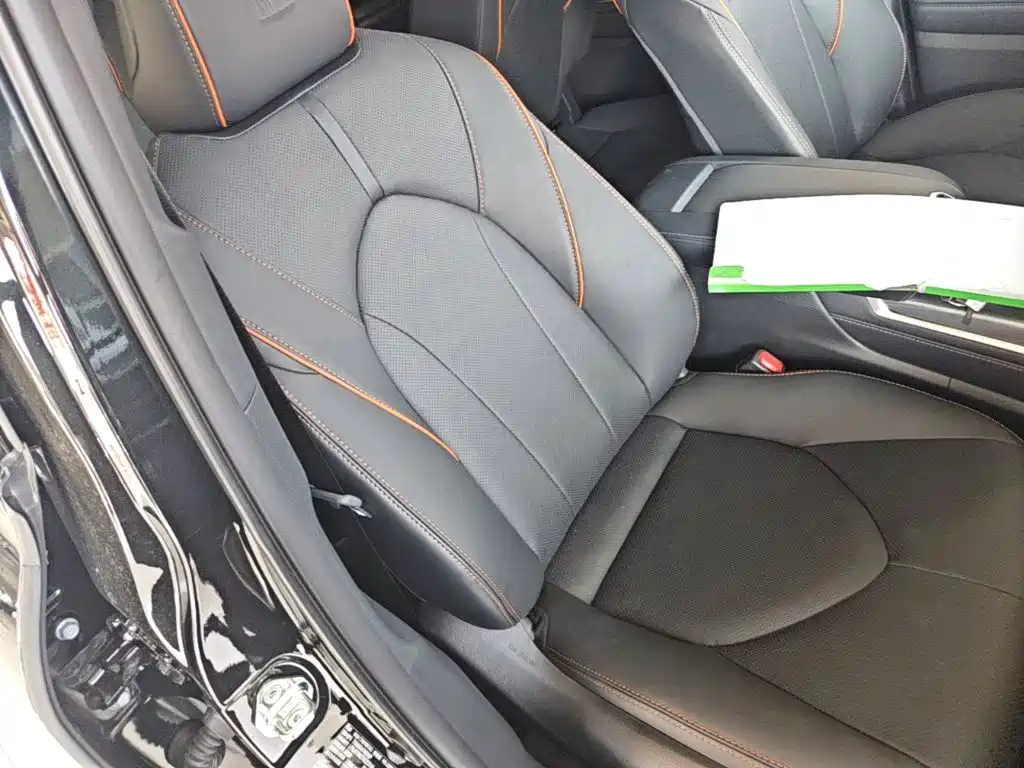 Toyota Crown Kluger — миниатюра 25
