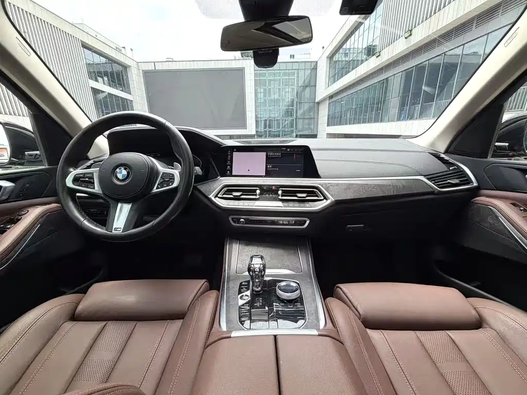 BMW X5 2019 xDrive40i M Sport