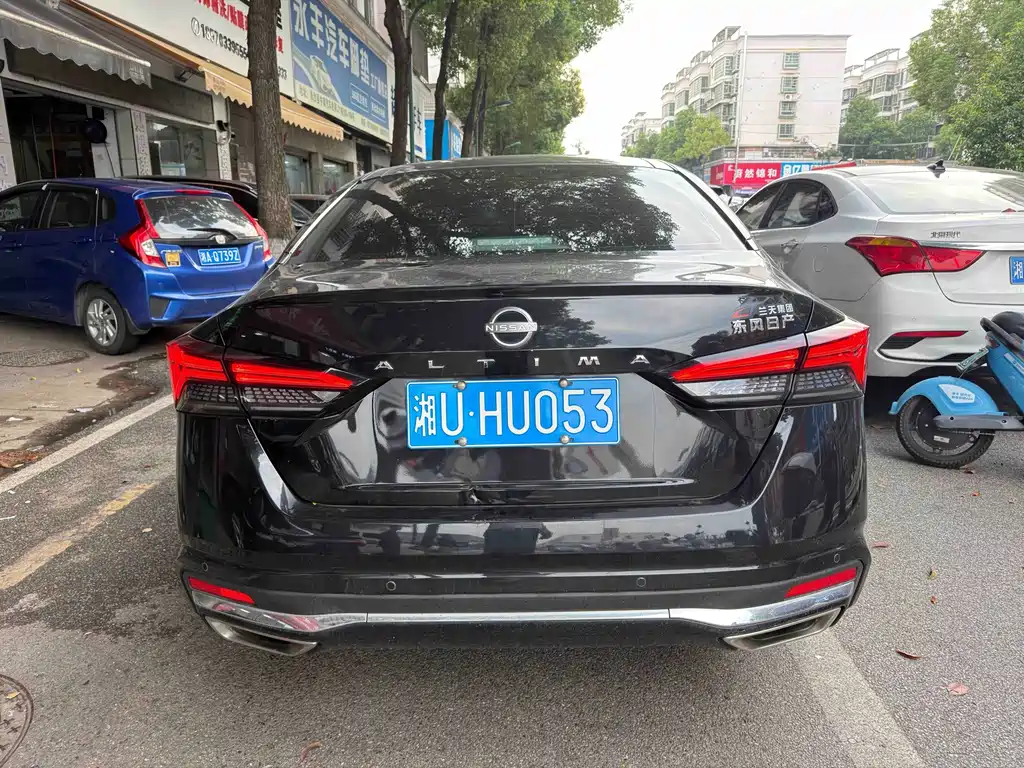 Nissan Teana — миниатюра 8