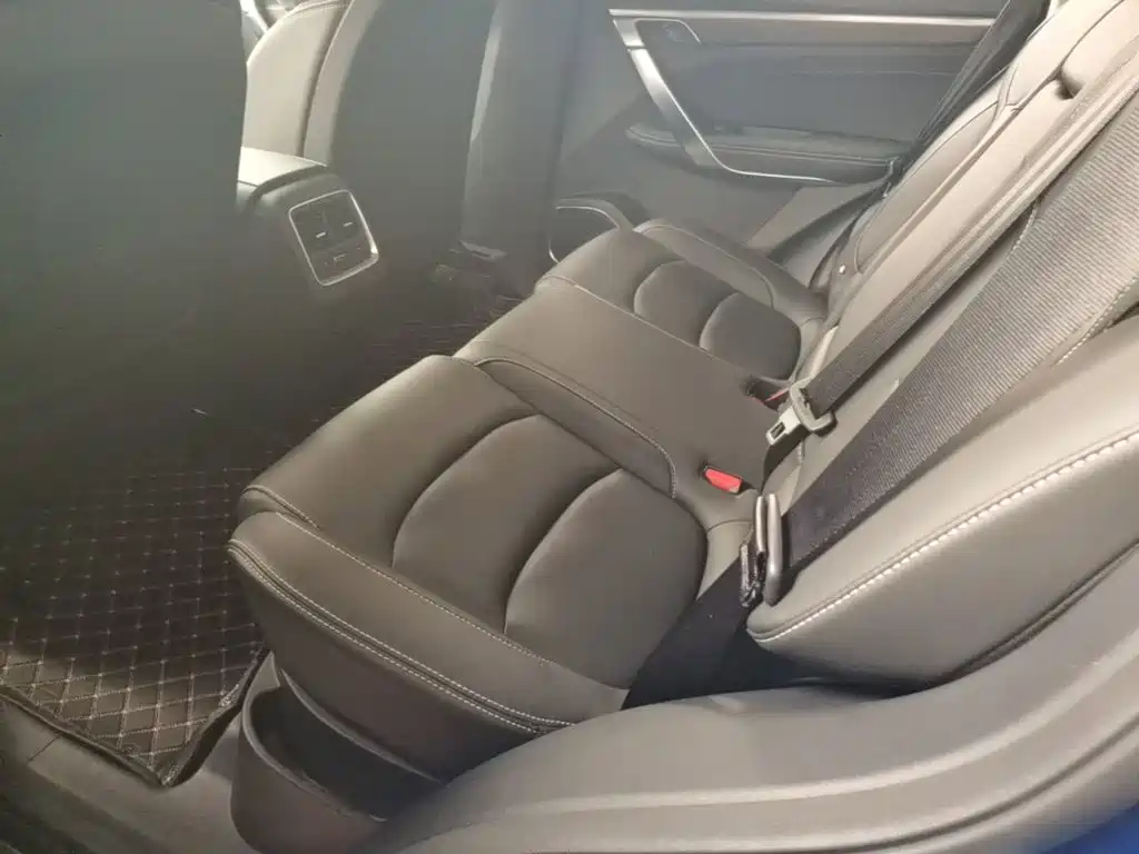 Geely Boyue — миниатюра 17