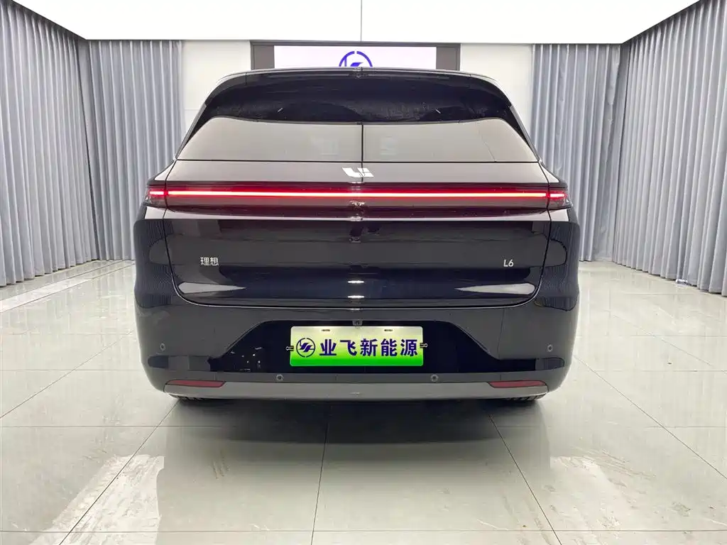 Li Auto IDEAL L6