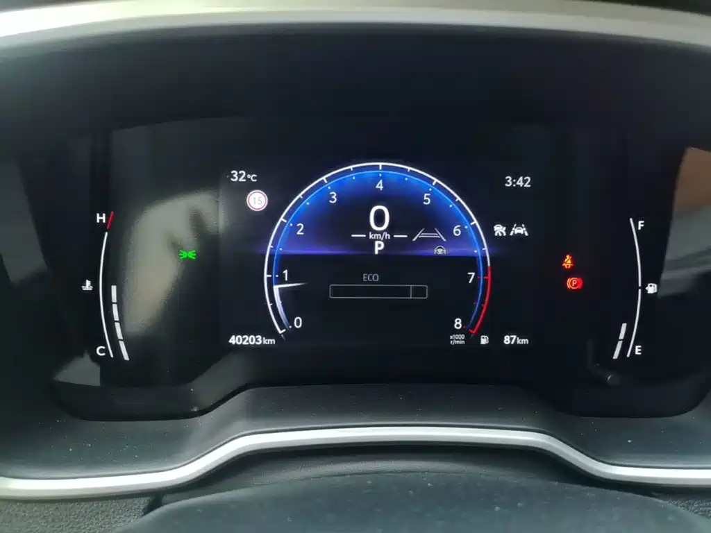 Toyota Frontlander — миниатюра 12