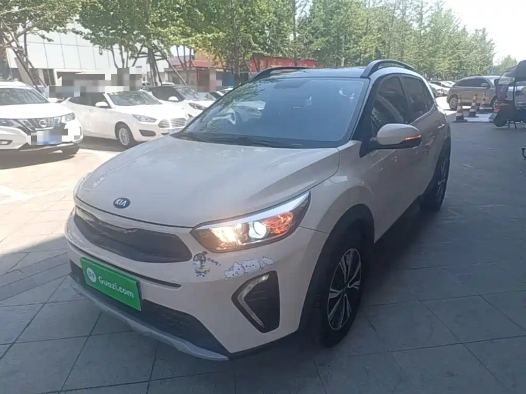 Kia KX1 2020
