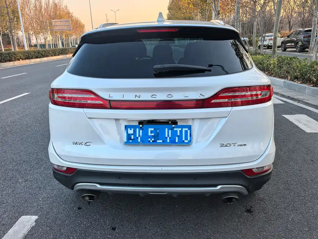 LINCOLN MKC