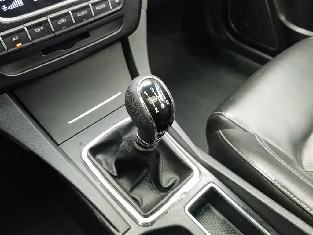 GEELY AUTOMOBILE EMGRAND