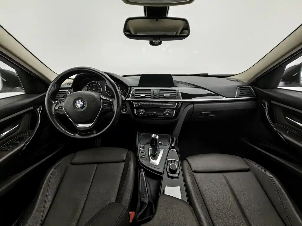 BMW 3 Series — миниатюра 5