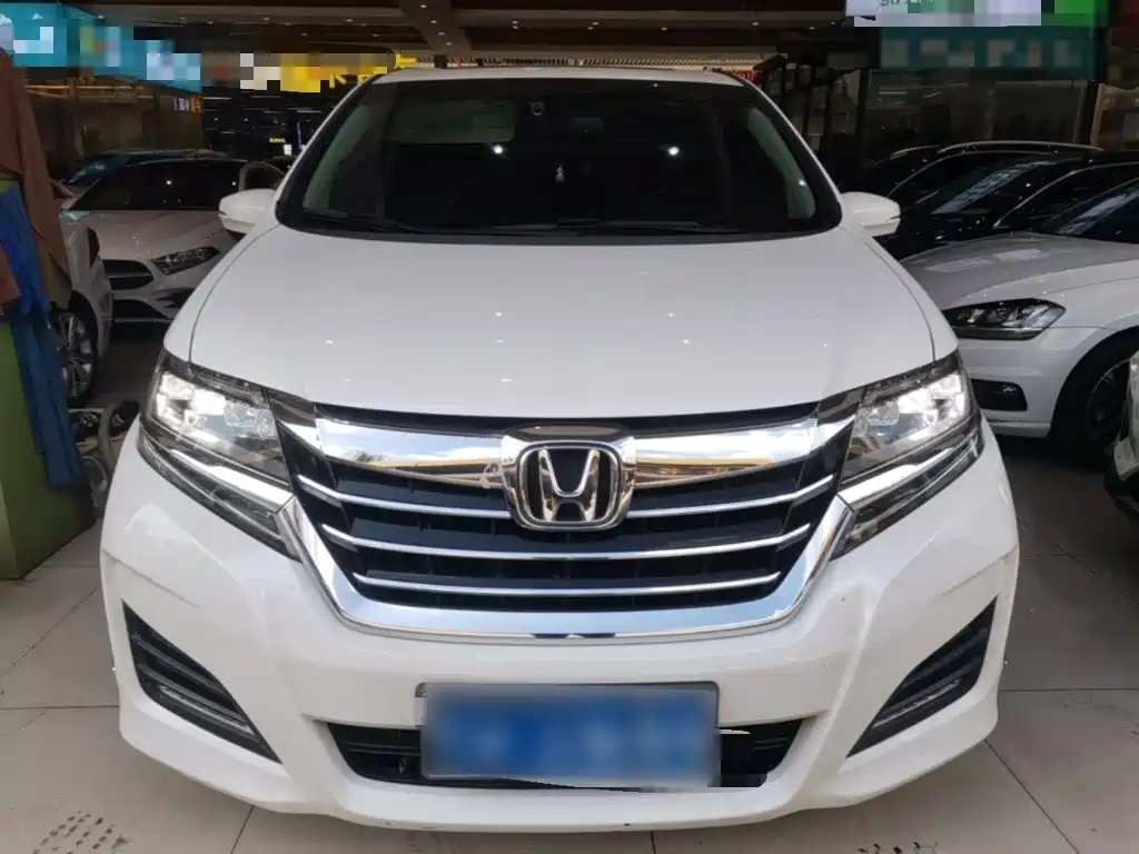 Honda Elysion — миниатюра 3