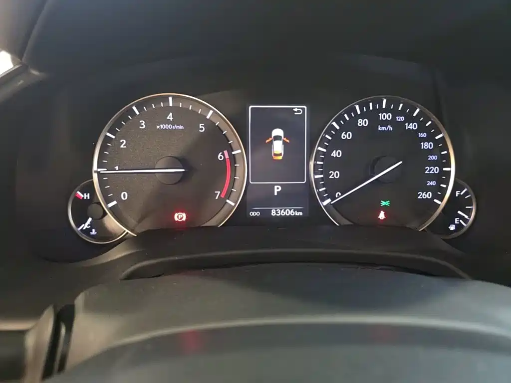 Lexus RX — миниатюра 16