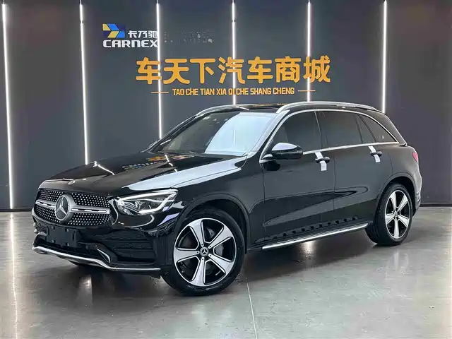 MERCEDES-BENZ GLC