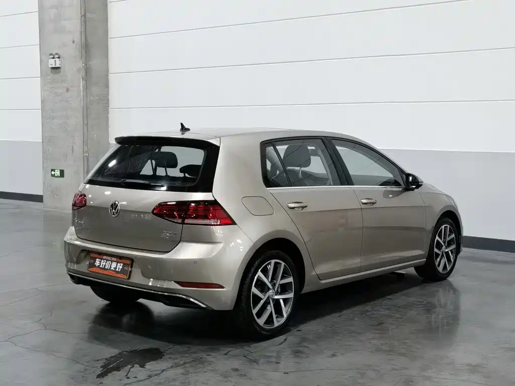 Volkswagen Golf — миниатюра 2