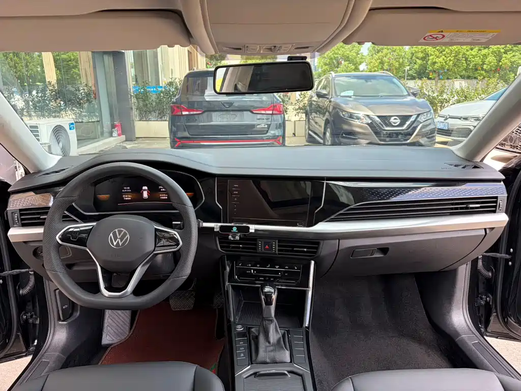 Volkswagen Passat — миниатюра 12