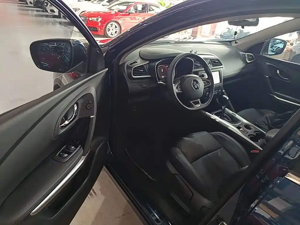 Renault Kadjar — миниатюра 16