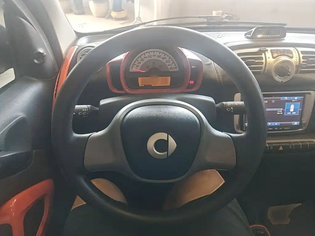 smart Smart Fortwo — миниатюра 11