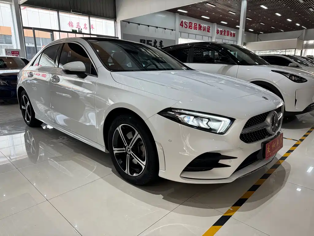 MERCEDES-BENZ A CLASS