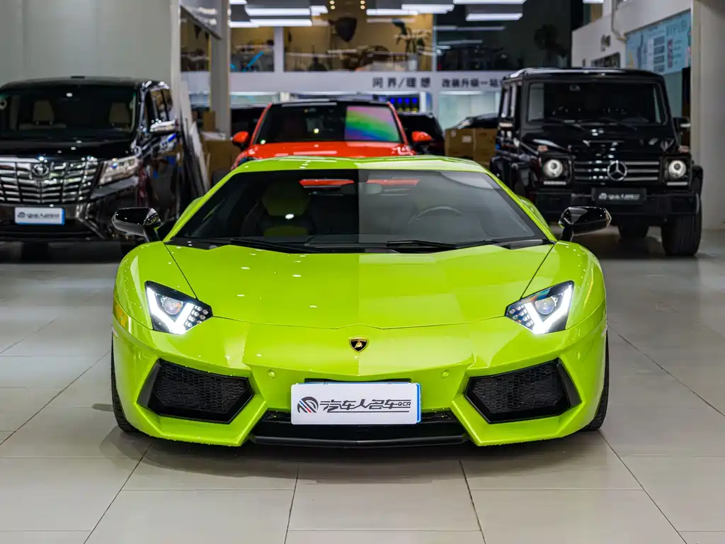 Lamborghini Aventador — миниатюра 2