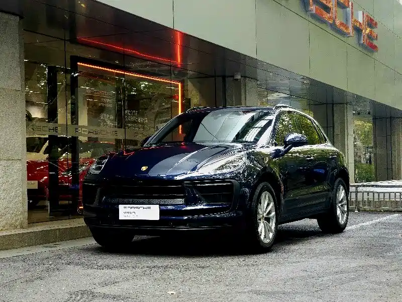 Porsche Macan 2022