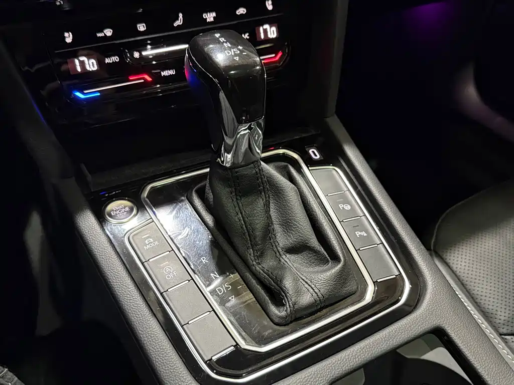 Volkswagen CC — миниатюра 16
