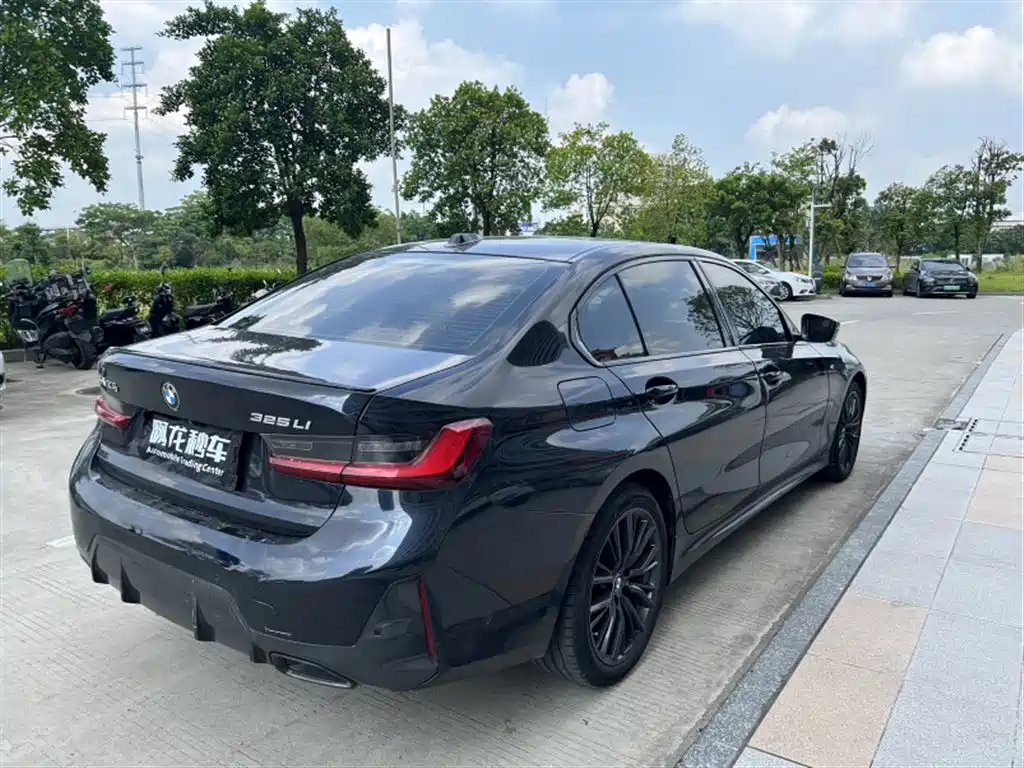 BMW 3 Series — миниатюра 9