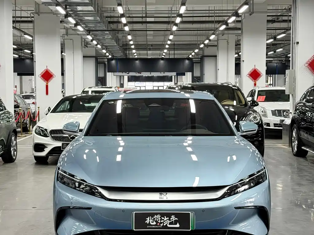 BYD Han — миниатюра 2