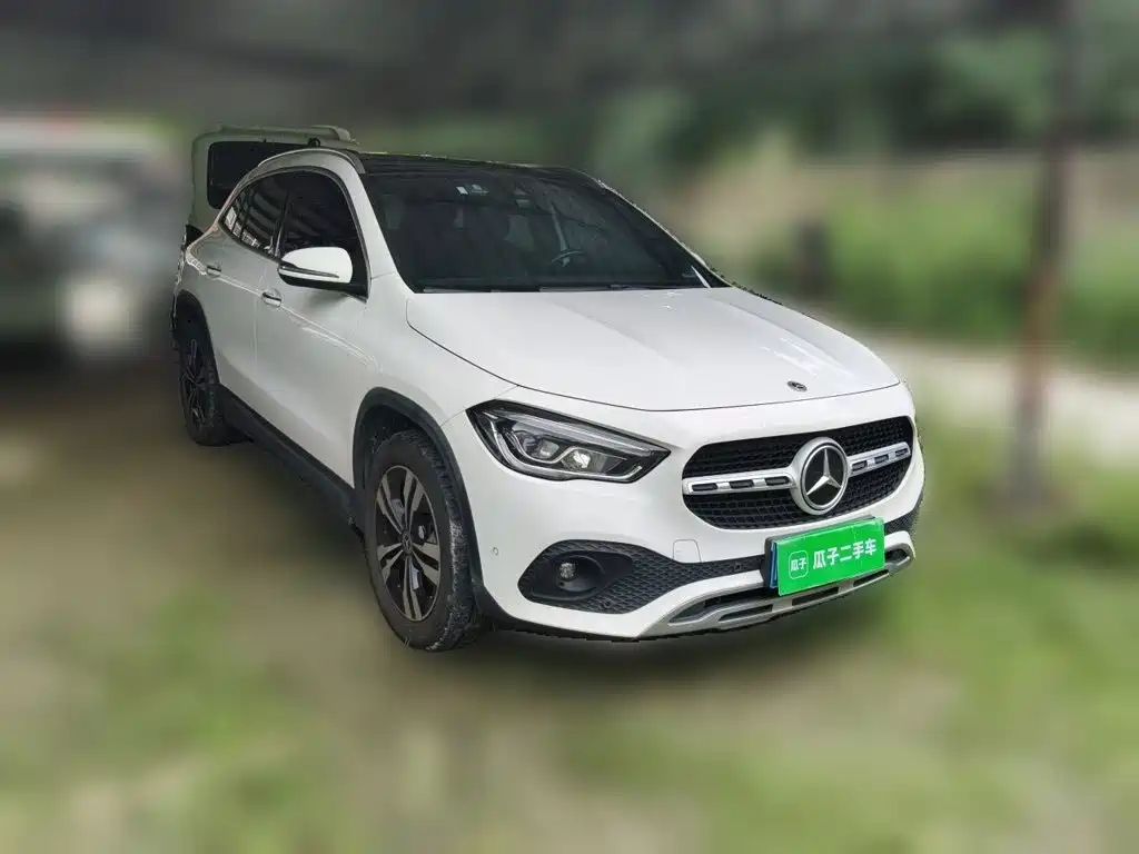 Mercedes-Benz GLA — миниатюра 24
