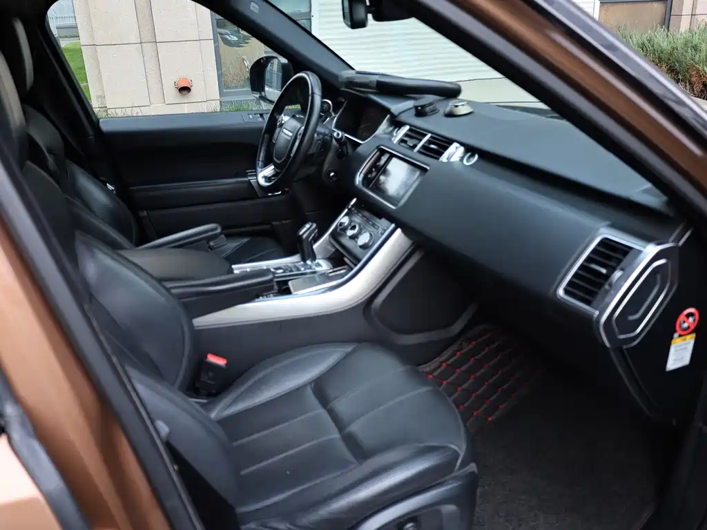 Land Rover Sport — миниатюра 11