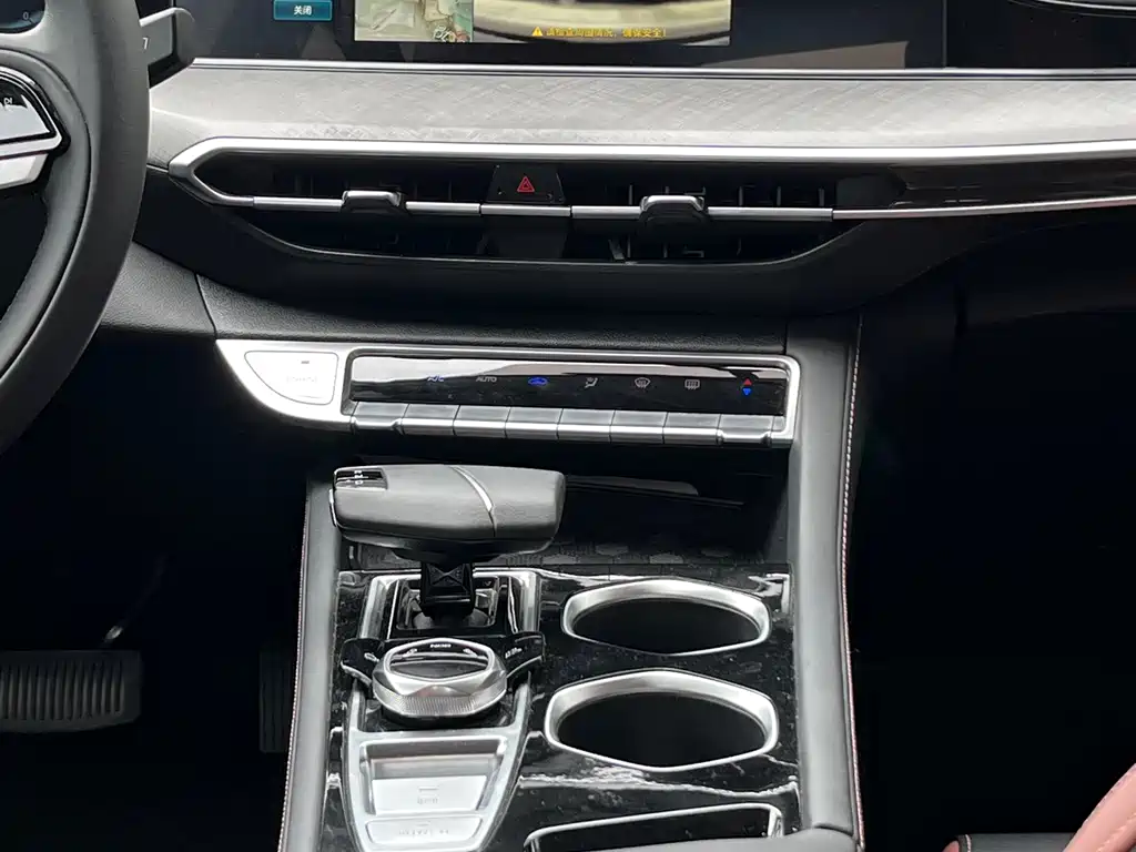 Changan Eado — миниатюра 8