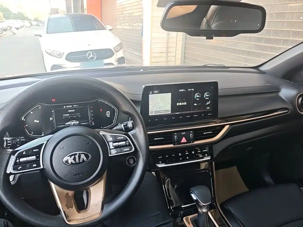 Kia K3 — миниатюра 10