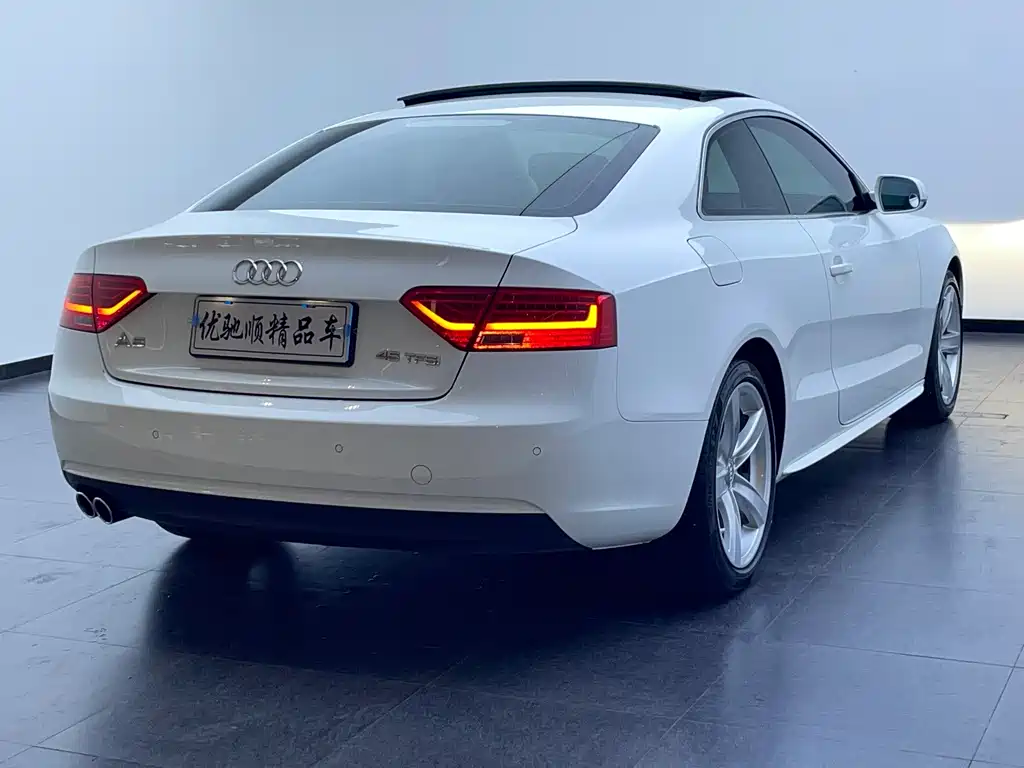 Audi A5 (Import) — миниатюра 8