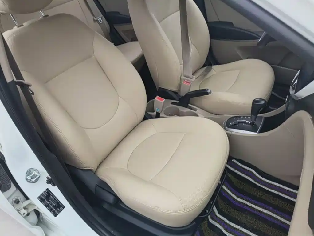 Hyundai Verna — миниатюра 25