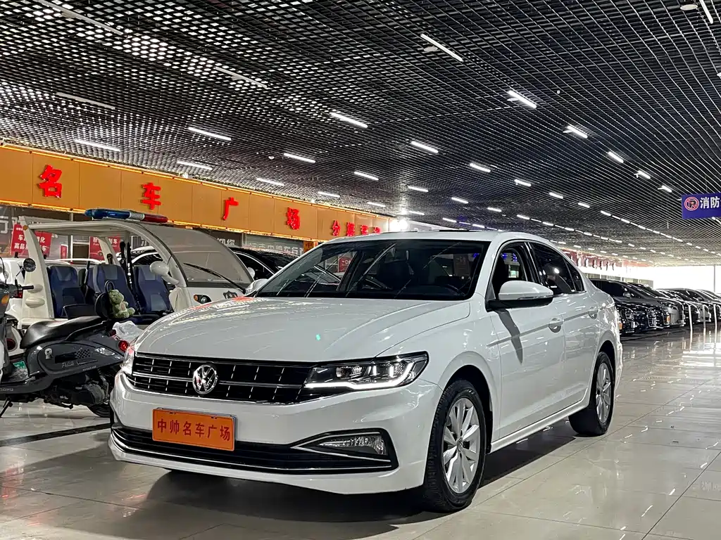 Купить Volkswagen Bora