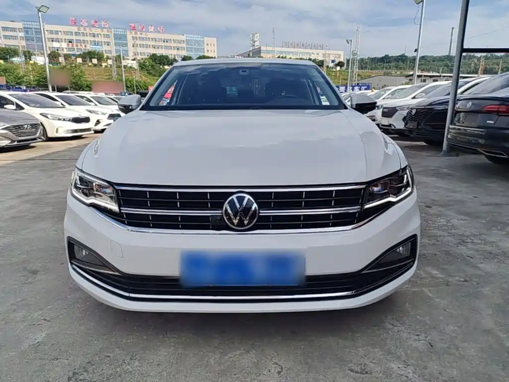 Volkswagen Bora 2021 1.5L AT Comfort Smart Connect
