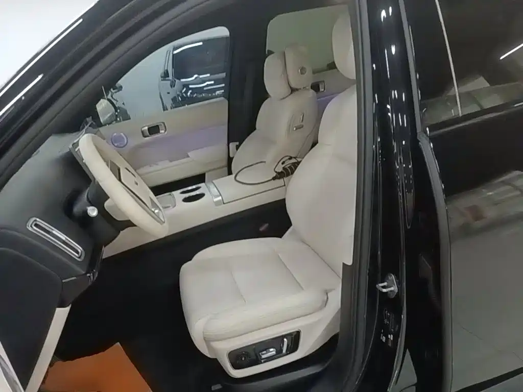 Li Auto Li L7 — миниатюра 15