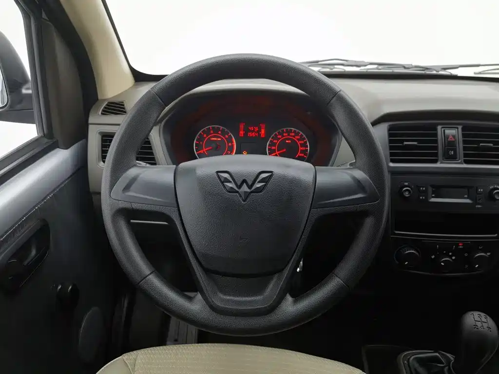 Wuling Rongguang S — миниатюра 11