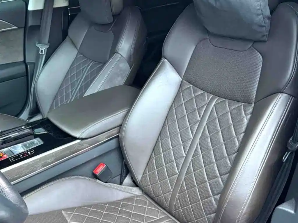 Audi A8 — миниатюра 7