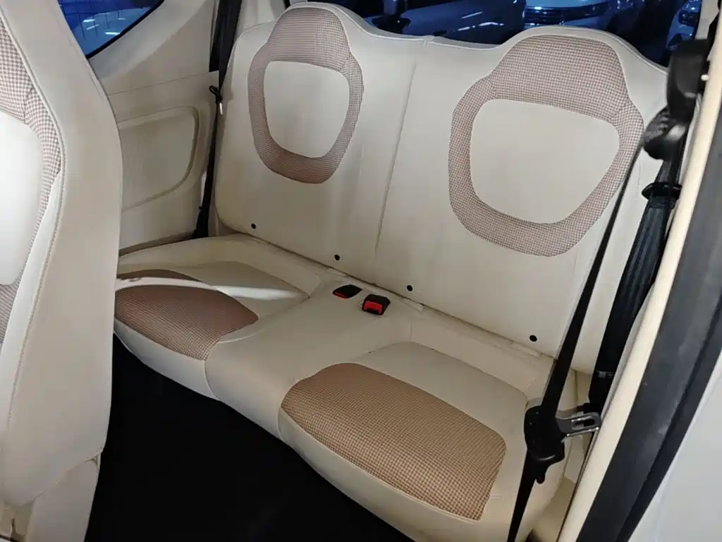 Wuling MINIEV — миниатюра 17