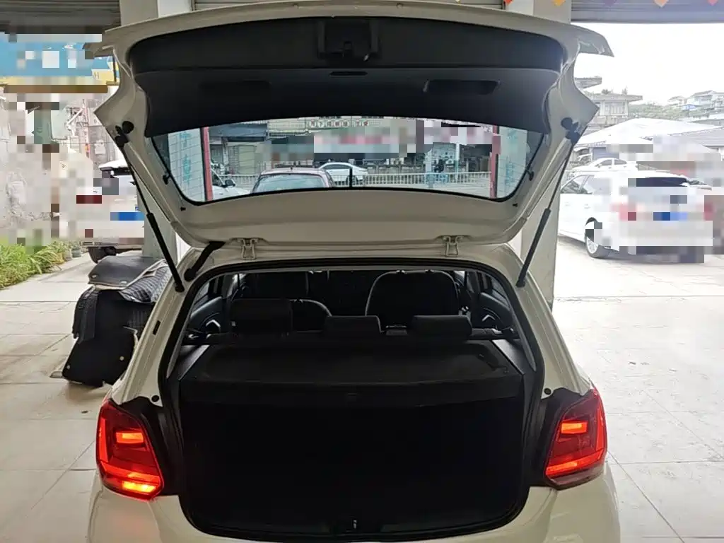 Volkswagen Polo — миниатюра 19