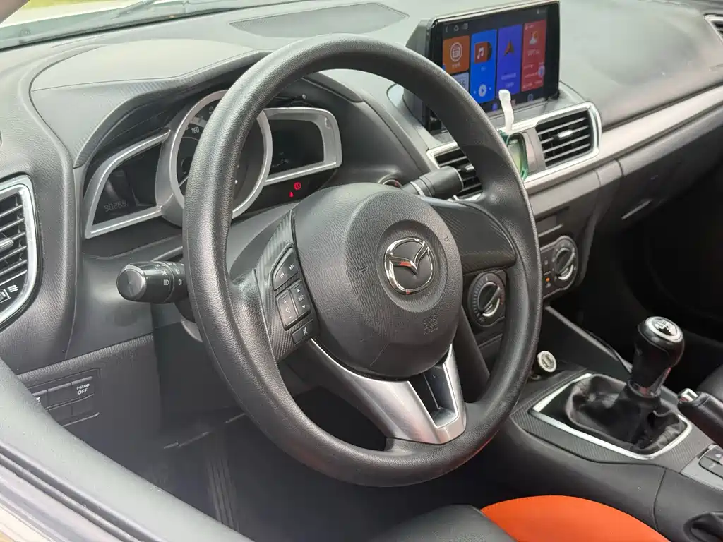 Mazda 3 Axela — миниатюра 16