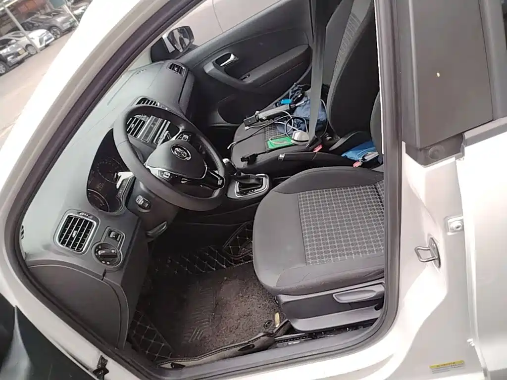 Volkswagen Polo — миниатюра 15