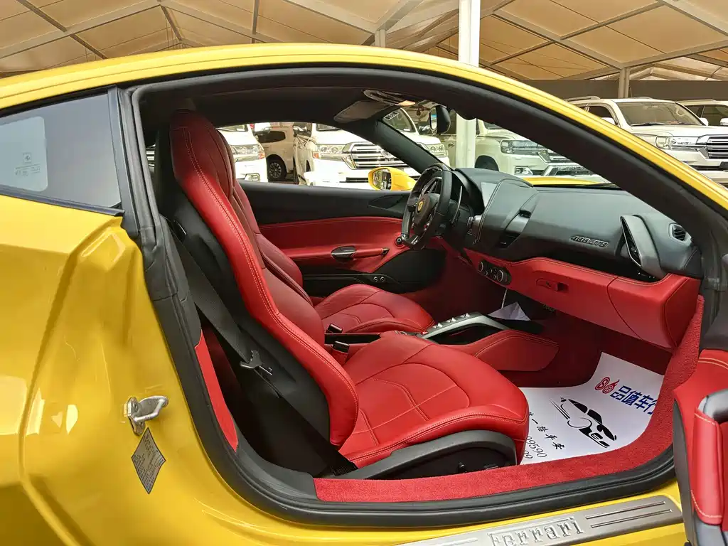 Ferrari 488 — миниатюра 12