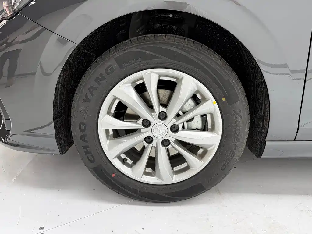Changan Eado — миниатюра 7