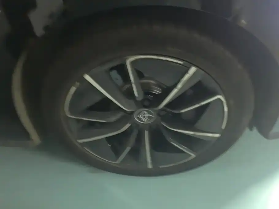 BYD Han — миниатюра 6